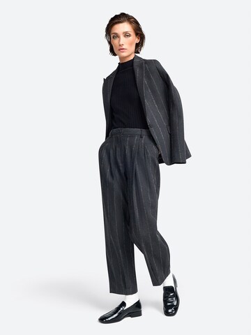 Pull-over Rich & Royal en noir