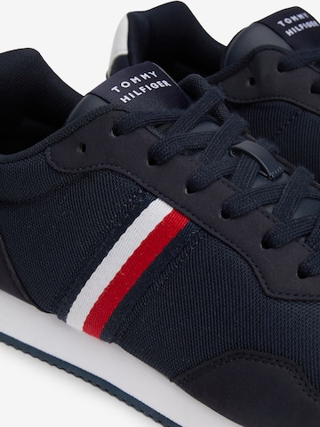 mėlyna TOMMY HILFIGER Sportbačiai be auliuko 'Essential 1985'