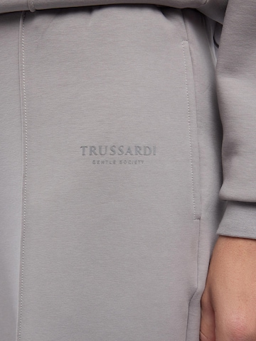 Trussardi - Pierna ancha Pantalón en gris