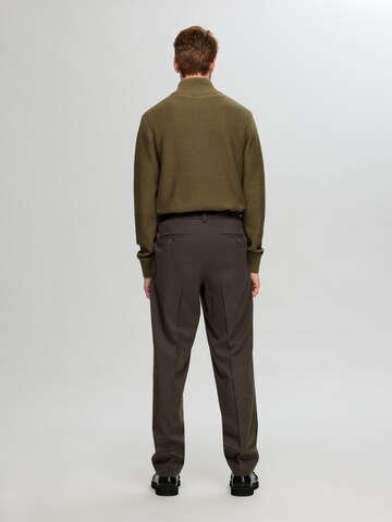 SELECTED HOMME Regular Hose 'SLHLeroy' in Braun