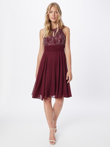 VM Vera Mont Cocktail Dress in Red: front