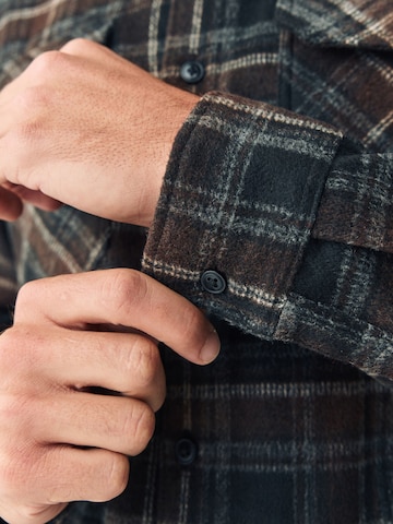 Next Regular Fit Skjorte i brun