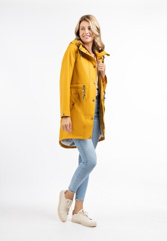 Manteau fonctionnel Usha en jaune