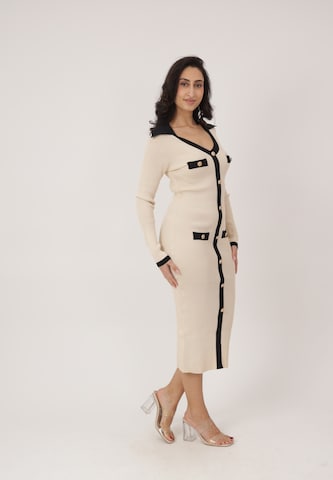 Robes en maille Elara en beige