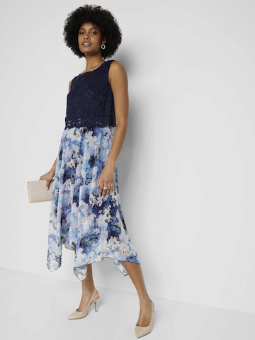 bonprix Kleid in Blau