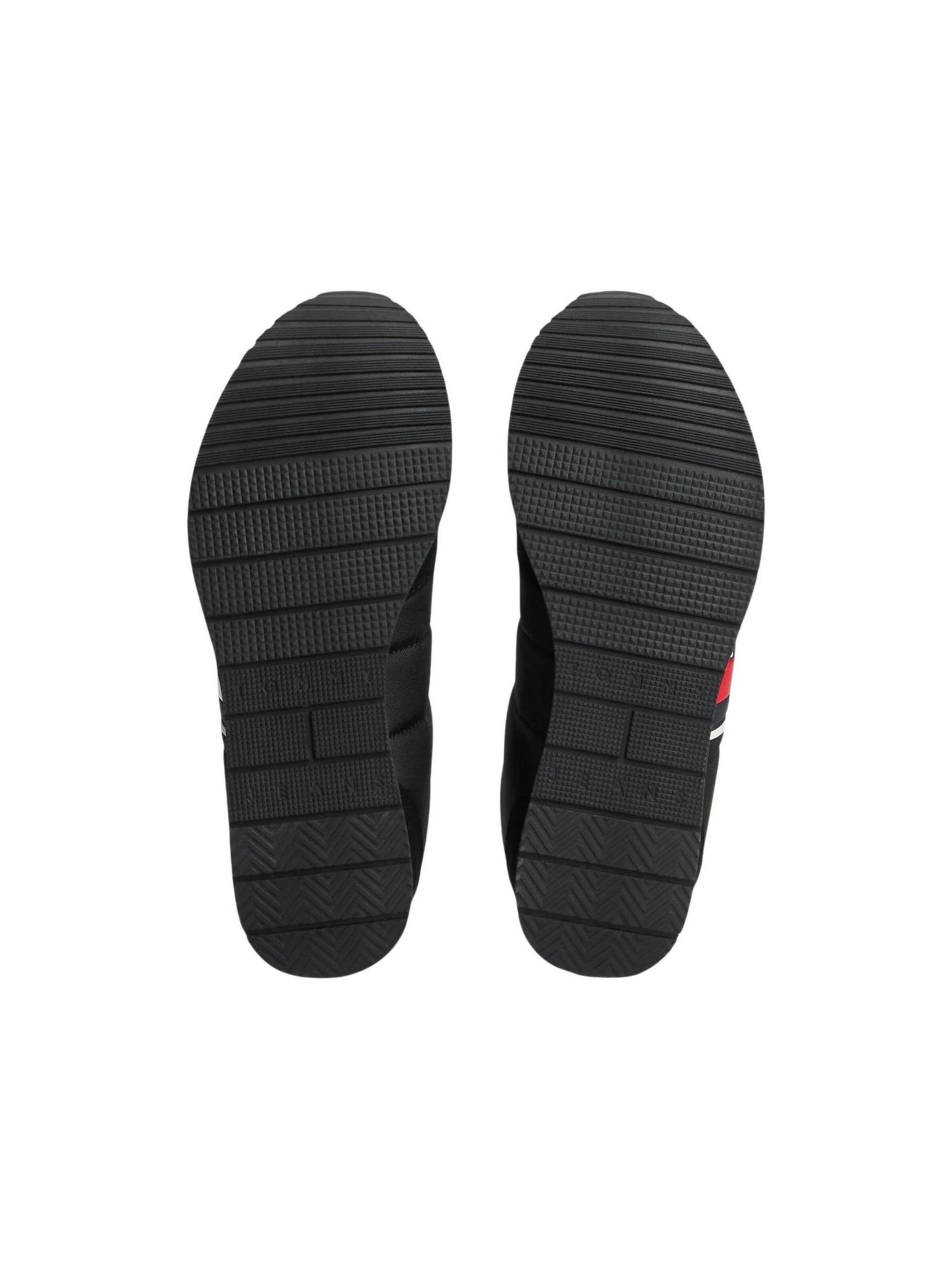 Sneaker bassa 'EM0EM01709' di Tommy Jeans in nero