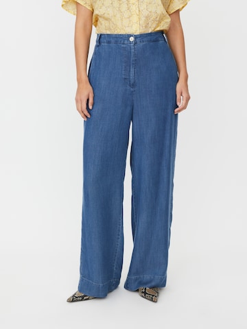 Loosefit Jean 'Pelyra' Masai en bleu : devant