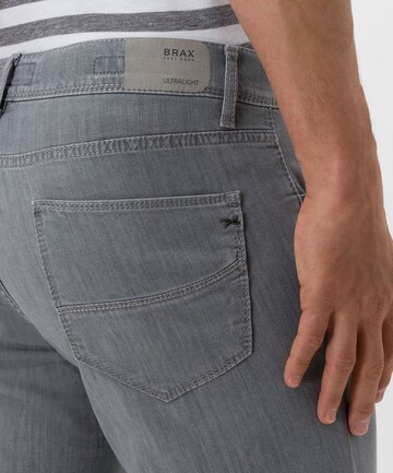 BRAX Regular Jeans 'Cadiz' in Grijs