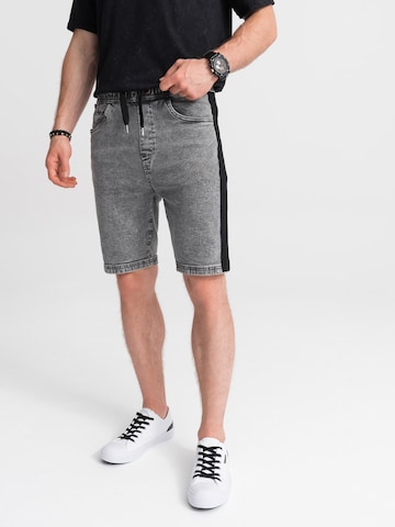 Ombre Regular Shorts 'W363' in Grau