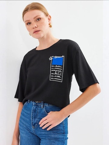 Bigdart Shirt in Black