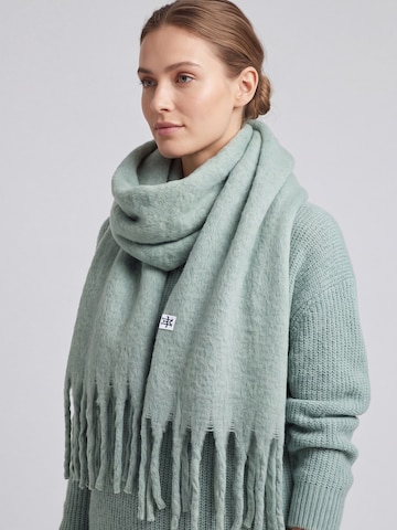 Manufaktur13 Oversizeschal 'Big Fluff Scarf'‌‌‌‌‌‌ in Grün