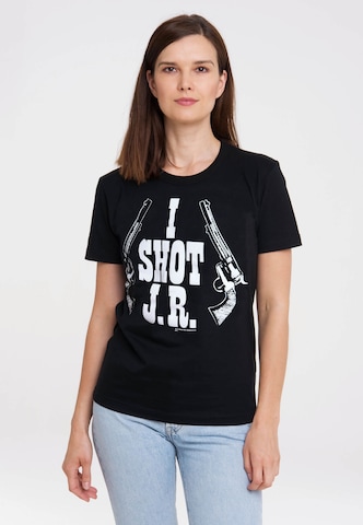 LOGOSHIRT Shirt 'Dallas – I Shot J.R.' in Zwart: voorkant