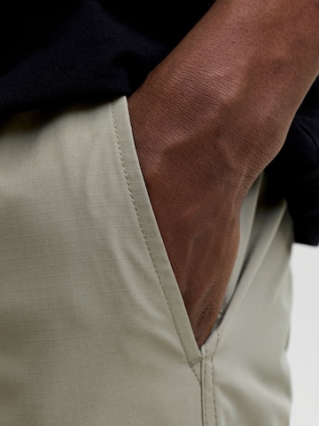 JACK & JONES - regular Pantalón cargo en verde