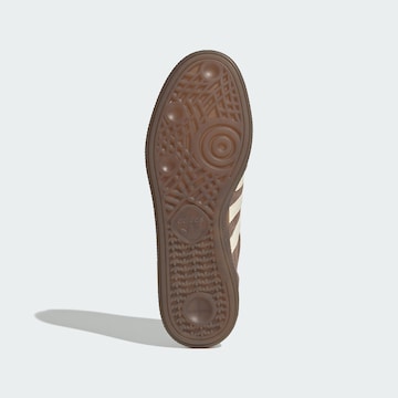 ADIDAS ORIGINALS Sneaker in Braun
