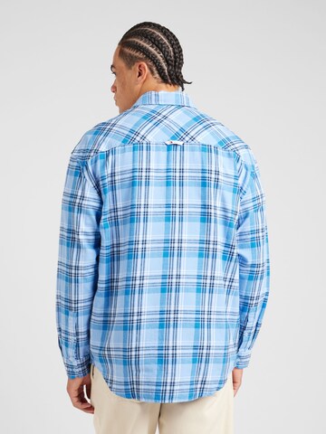 Tommy Jeans Comfort fit Koszula w kolorze niebieski