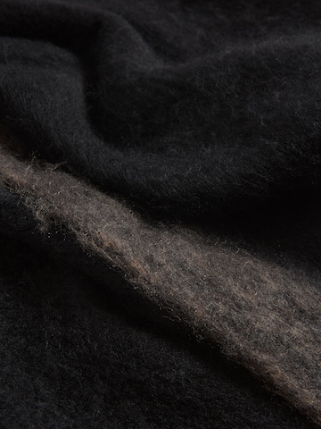 Lipsy Šal | črna barva