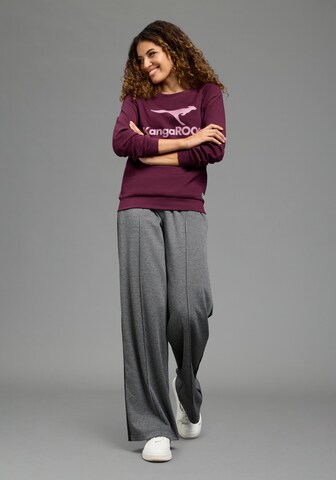 KangaROOS Sweatshirt in Rot