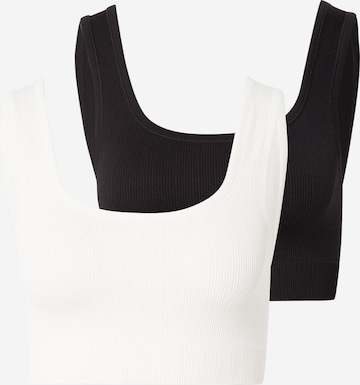 STUDIO SELECT Top 'Layla' in Black: front