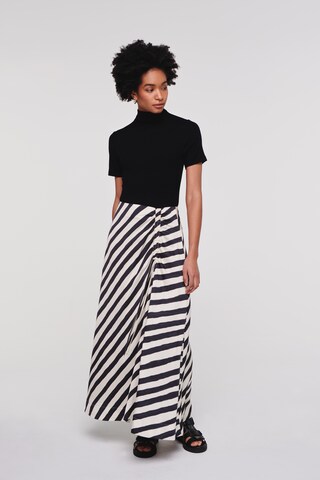 Aligne Skirt 'FERGIE' in Black