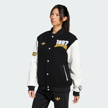 ADIDAS ORIGINALS Tussenjas 'Juventus' in Zwart: voorkant