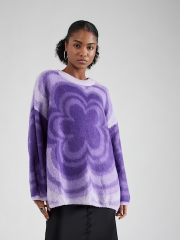 Monki Sweater in Purple: front