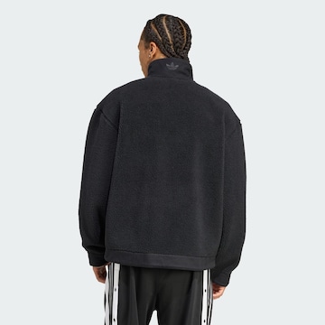 ADIDAS ORIGINALS Fleece jas 'Essentials' in Zwart
