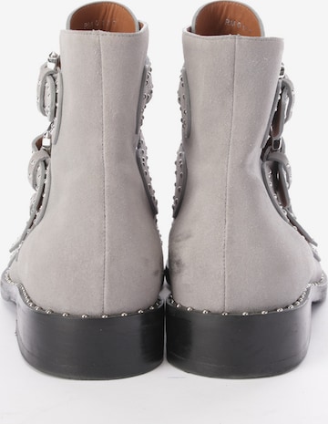 Givenchy Dress Boots in 38 in Grey