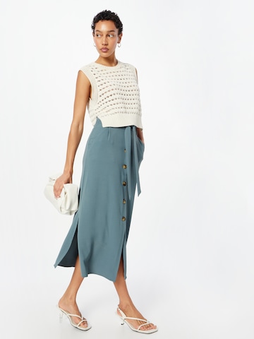ABOUT YOU Skirt 'Deike' in Green
