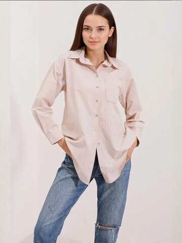 Chemisier Bigdart en beige : devant