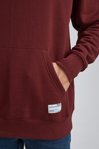 !Solid Sweatshirt 'Lenz' in Rood