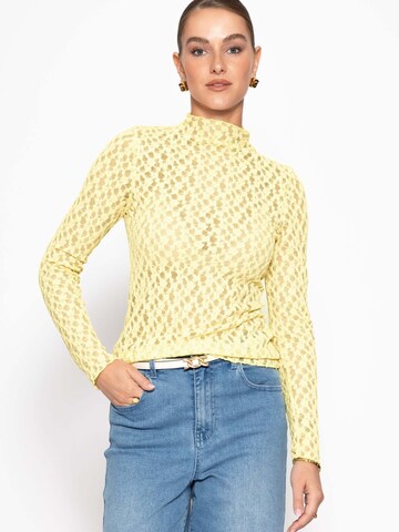 SASSYCLASSY Shirt in Yellow: front
