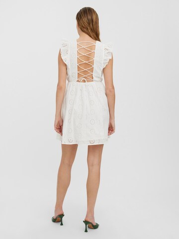 Robe d’été 'Naima' VERO MODA en blanc