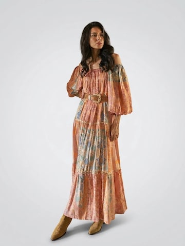 Robe 'Robe Longue Martina' Miss June en mélange de couleurs