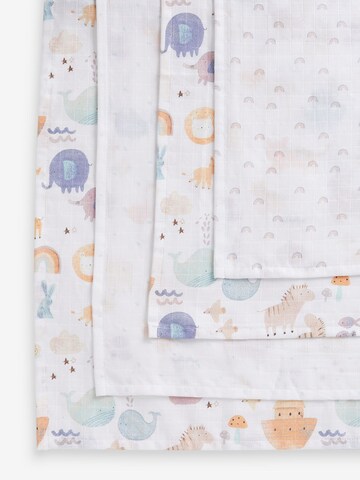 Next - Toalla en blanco