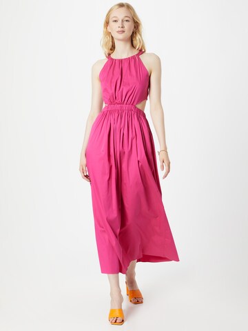 Robe SWING en rose : devant