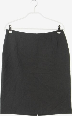 Sisley Skirt in M in Grey: front