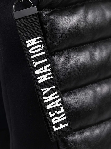 FREAKY NATION - Shopper 'Beja' en negro