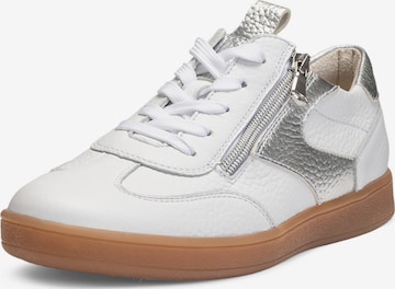 Baskets basses VITAFORM en blanc : devant