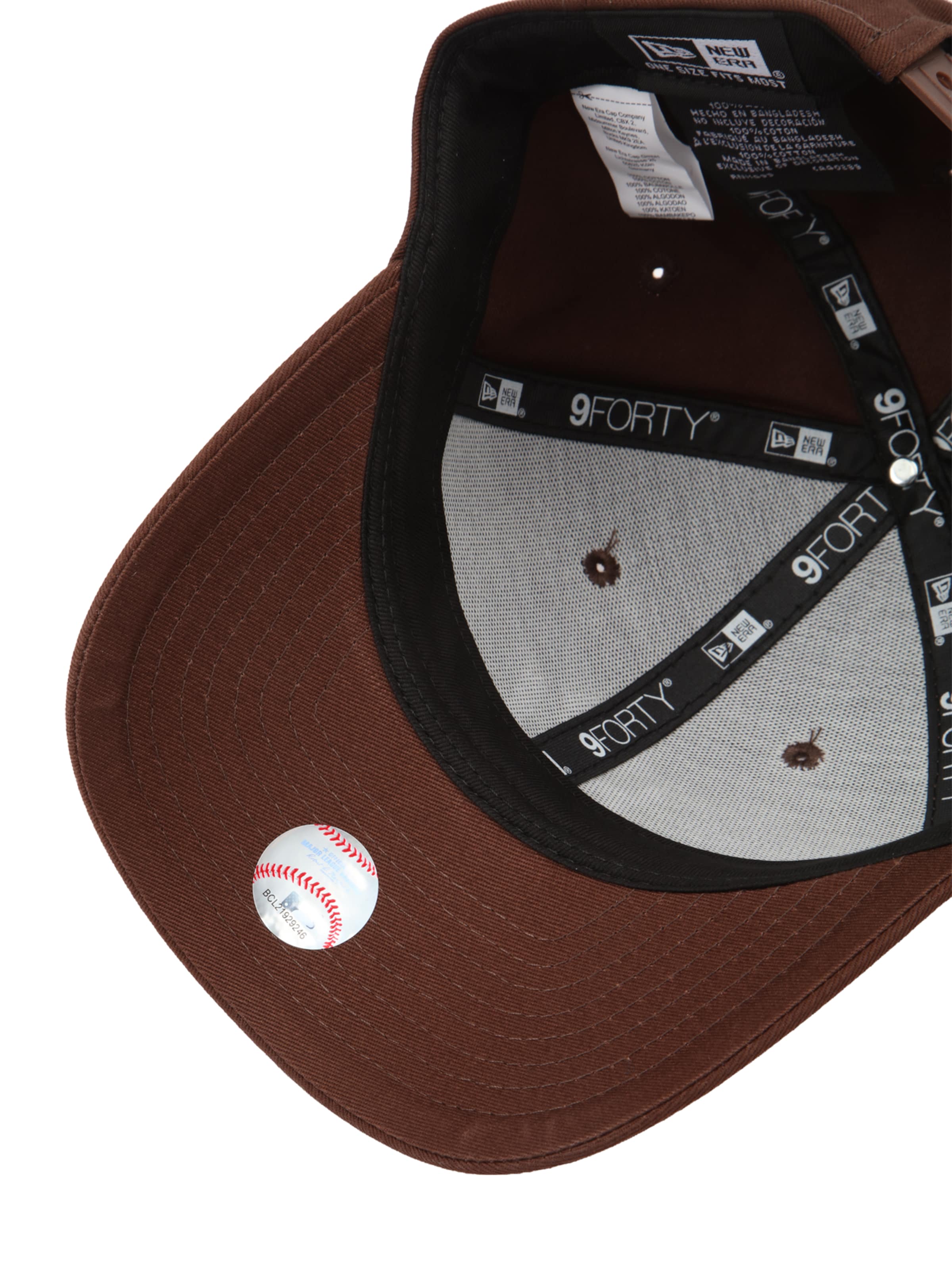 NEW ERA - Boné '9FORTY MC NEYYAN' em castanho