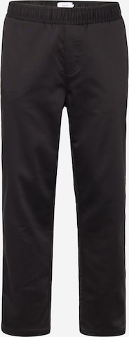 Regular Pantalon 'Gustaw' MAKIA en noir : devant