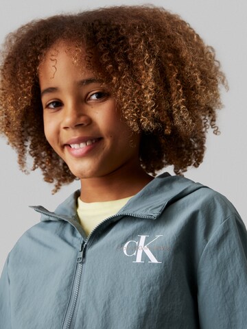Calvin Klein Jeans Jacke 'Essential' in Grün