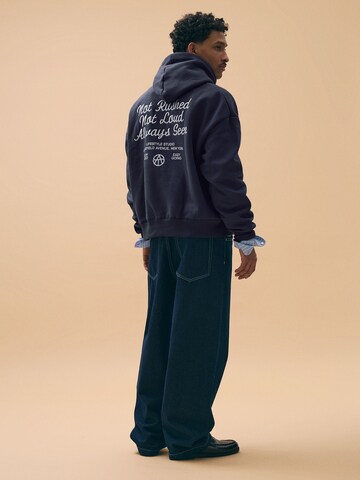 Bershka Sweatshirt in Blauw