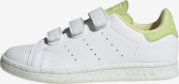 ADIDAS ORIGINALS Trampki 'Tiana Stan Smith' w kolorze biały: przód