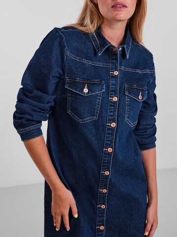 Abito camicia 'Perry' di PIECES in blu