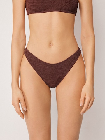 CALZEDONIA Bikinihose 'Crinkle Waves' in Braun: Vorderseite