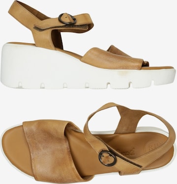 Paul Green Sandalen 39 in Braun: Vorderseite