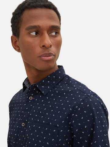 Coupe regular Chemise TOM TAILOR en bleu