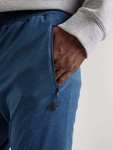 Effilé Pantalon de sport 'FNK' 4F en bleu