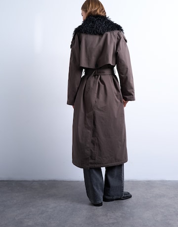 TOPSHOP Демисезонное пальто 'TSANA' в Коричневый