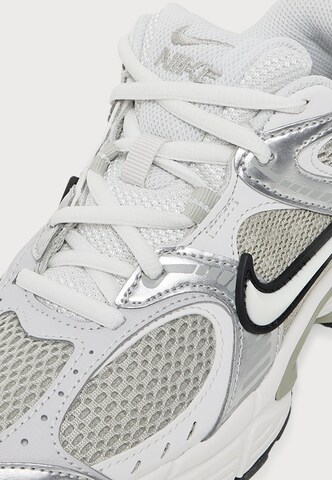 NIKENiske tenisice 'V5' - srebro boja